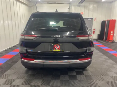 More photos of 2023 Jeep Grand Cherokee 4xe at Bridgeland Auto Brokers, NY