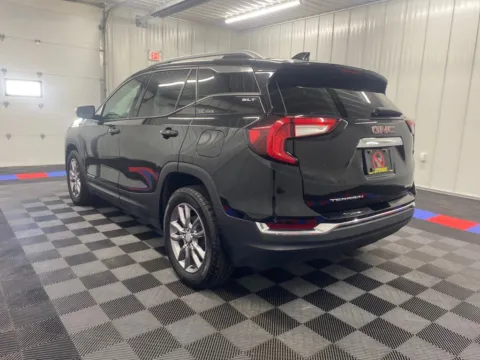More photos of 2024 GMC Terrain SLT at Bridgeland Auto Brokers, NY