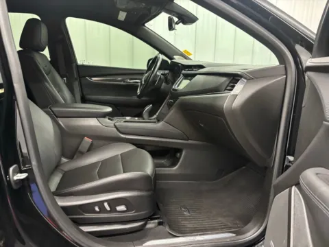 More photos of 2021 Cadillac XT5 Sport at Bridgeland Auto Brokers, NY