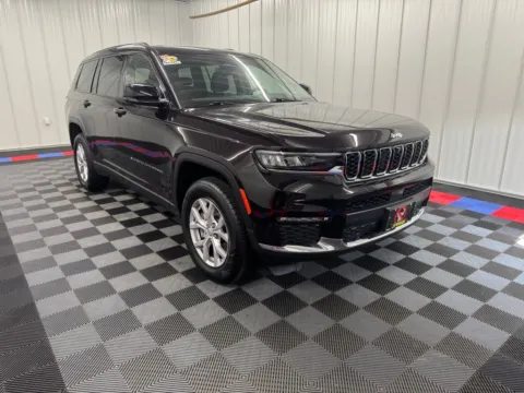 Photos of 2022 Jeep Grand Cherokee L Limited for sale in Bridgeport, NY at Bridgeland Auto Brokers