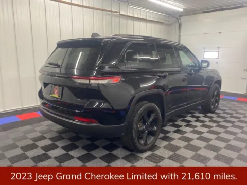 Another view of 2023 Jeep Grand Cherokee Limited for sale in Bridgeport, NY at Bridgeland Auto Brokers