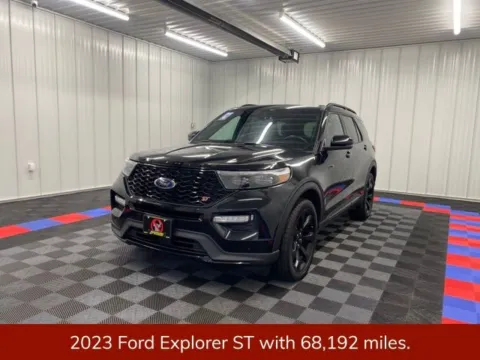Another view of 2023 Ford Explorer ST for sale in Bridgeport, NY at Bridgeland Auto Brokers