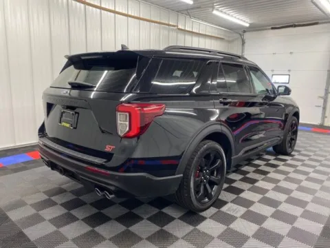 More photos of 2023 Ford Explorer ST at Bridgeland Auto Brokers, NY