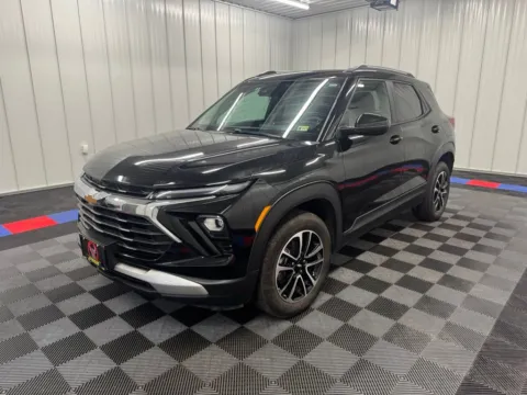 More photos of 2024 Jeep Wrangler Rubicon X 4xe at Bridgeland Auto Brokers, NY