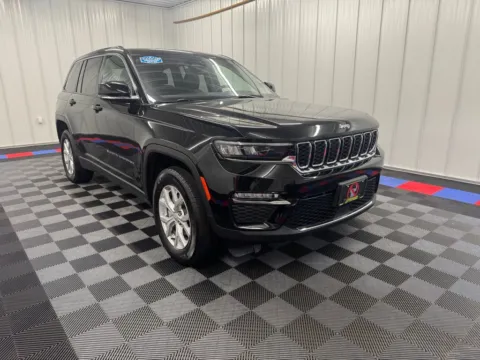 Photos of 2024 Jeep Grand Cherokee Limited for sale in Bridgeport, NY at Bridgeland Auto Brokers