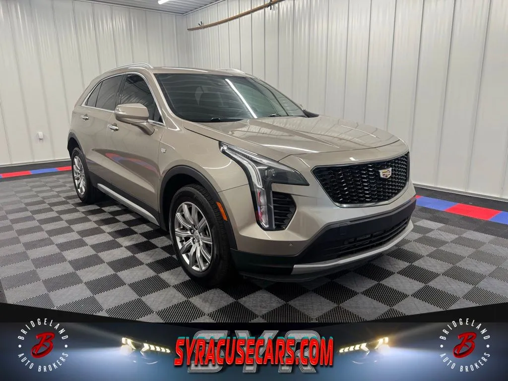 2023 Cadillac XT4 Premium Luxury for sale in Bridgeport, NY