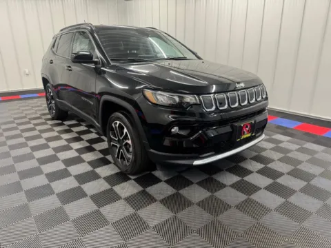 Photos of 2022 Jeep Compass Limited for sale in Bridgeport, NY at Bridgeland Auto Brokers