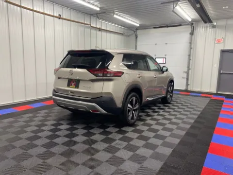 More photos of 2023 Nissan Rogue Platinum at Bridgeland Auto Brokers, NY