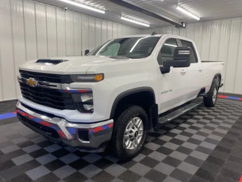 More photos of 2024 Chevrolet Silverado 2500HD LT at Bridgeland Auto Brokers, NY