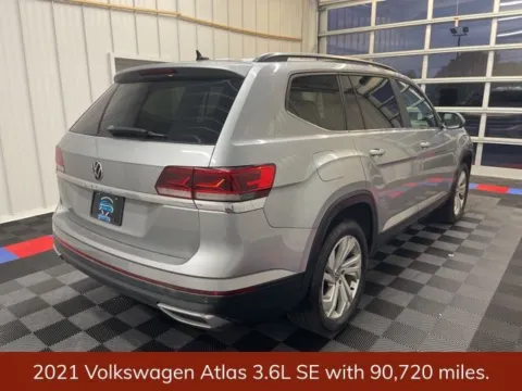 Another view of 2021 Volkswagen Atlas 3.6L V6 SE w/Technology for sale in Bridgeport, NY at Bridgeland Auto Brokers