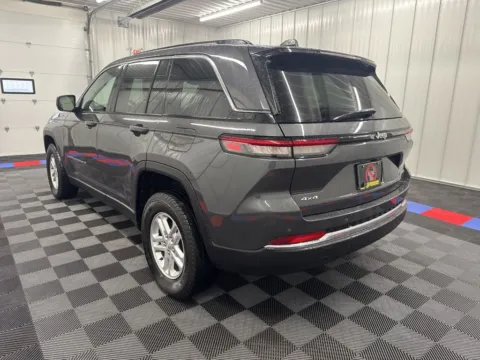 More photos of 2022 Jeep Grand Cherokee Laredo at Bridgeland Auto Brokers, NY