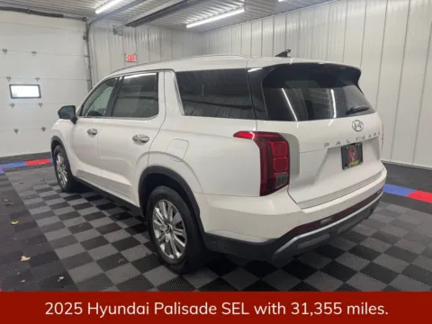 Another view of 2025 Hyundai Palisade SEL for sale in Bridgeport, NY at Bridgeland Auto Brokers