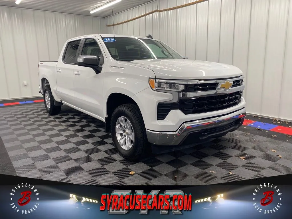 White 2025 Chevrolet Silverado 1500 LT for sale in Bridgeport, NY