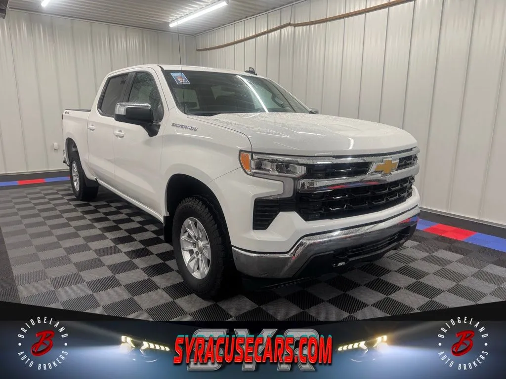 White 2025 Chevrolet Silverado 1500 LT for sale in Bridgeport, NY