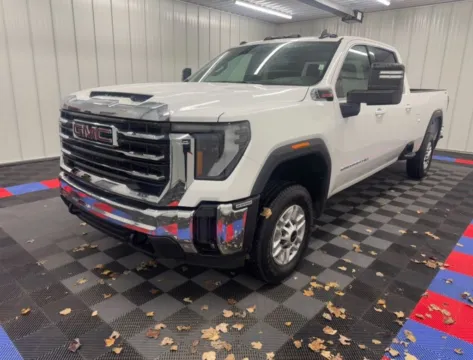 More photos of 2024 GMC Sierra 2500HD SLE at Bridgeland Auto Brokers, NY