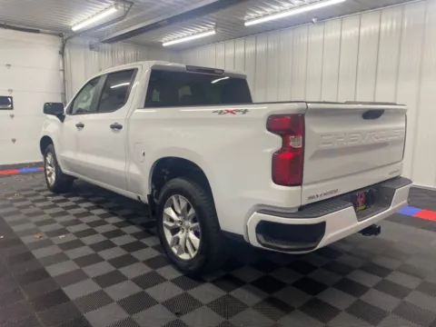 More photos of 2022 Chevrolet Silverado 1500 Custom at Bridgeland Auto Brokers, NY