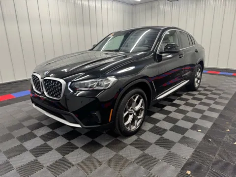 More photos of 2025 BMW X4 xDrive30i at Bridgeland Auto Brokers, NY