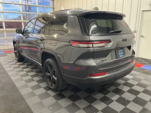 More photos of 2023 Jeep Grand Cherokee L Altitude at Bridgeland Auto Brokers, NY