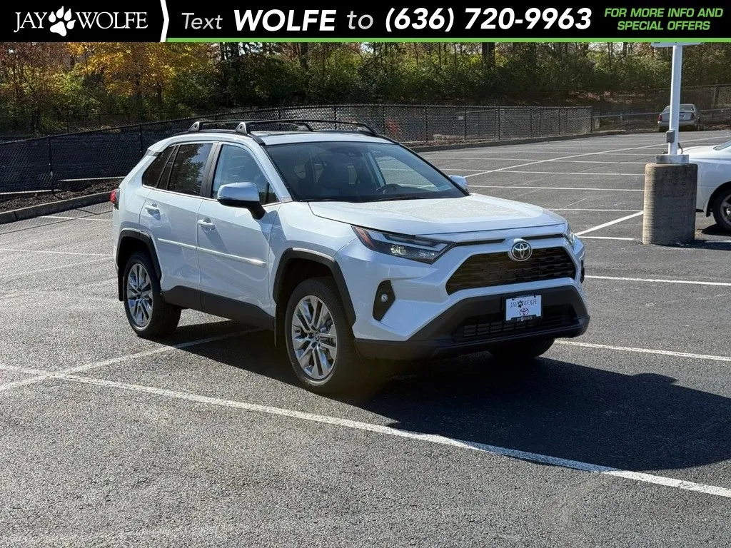 Unknown 2025 Toyota RAV4 XLE Premium for sale in Ballwin, MO