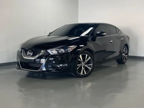 Black 2016 Nissan Maxima Platinum for sale in Ballwin, MO