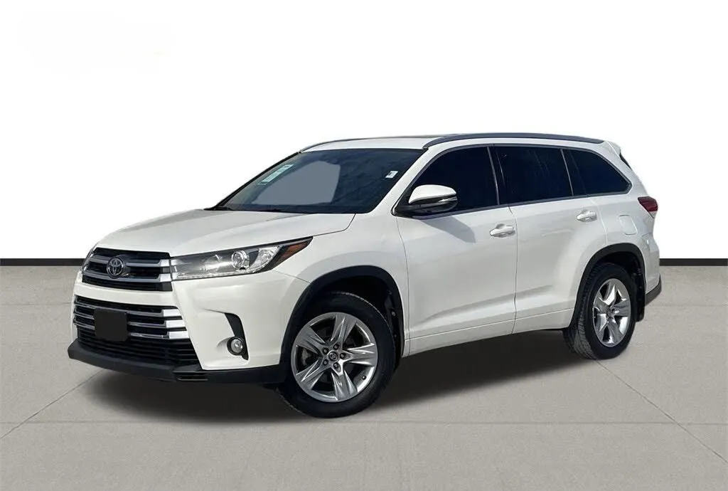 2017 Toyota Highlander Limited Platinum for sale in Ballwin, MO