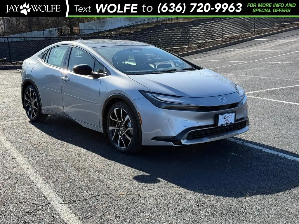 Black 2026 Toyota Prius Plug-In Hybrid XSE Premium for sale in Ballwin, MO