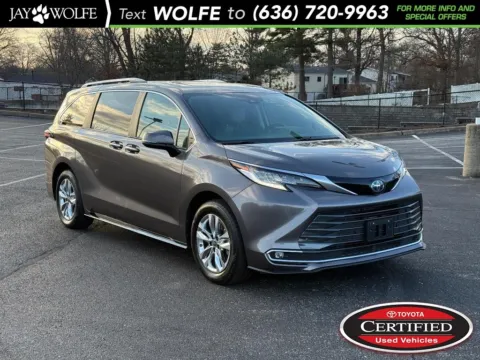 Gray 2024 Toyota Sienna Limited for sale in Ballwin, MO