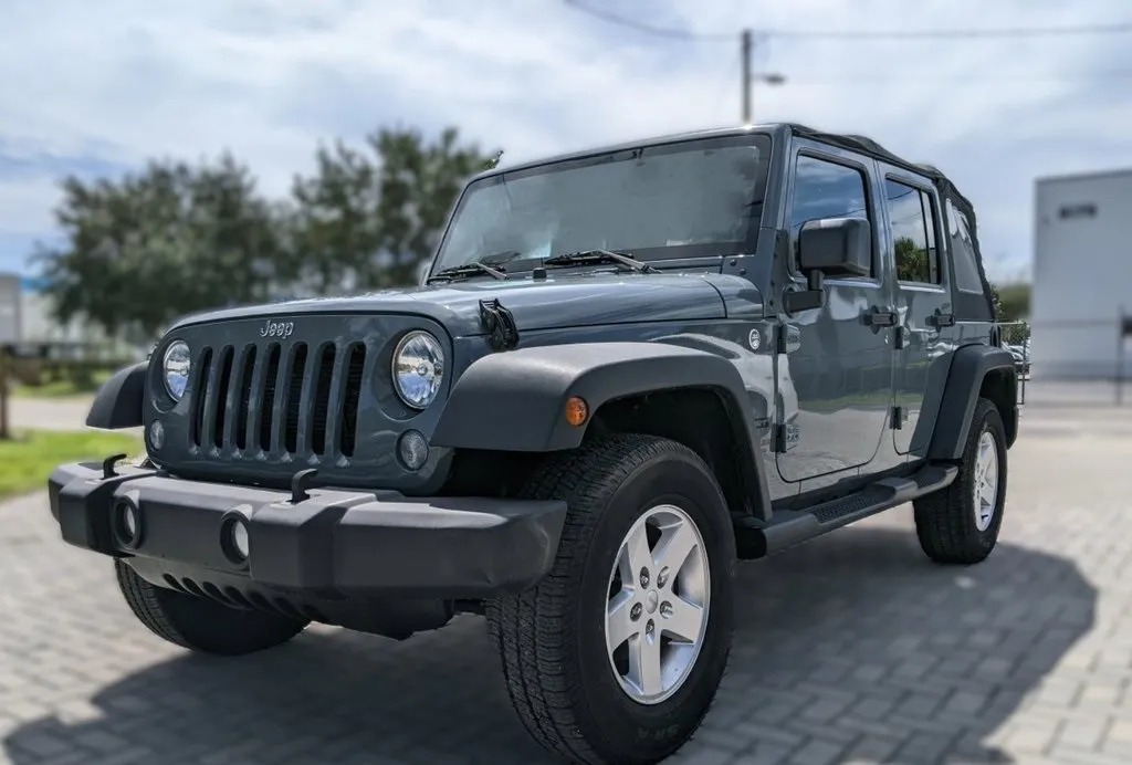 2015 Jeep Wrangler Unlimited Sport