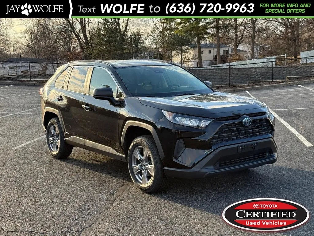Black 2022 Toyota RAV4 Hybrid LE for sale in Ballwin, MO