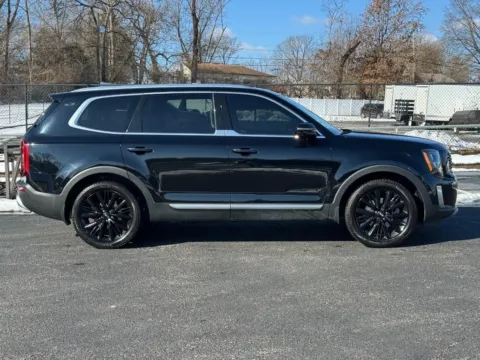 Photos of 2020 Kia Telluride SX for sale in Ballwin, MO at Jay Wolfe Toyota of West County