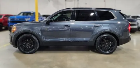 Photos of 2021 Kia Telluride EX for sale in Ballwin, MO at Jay Wolfe Toyota of West County