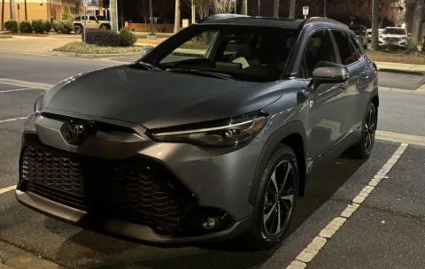 Gray 2024 Toyota Corolla Cross Hybrid XSE for sale in Ballwin, MO