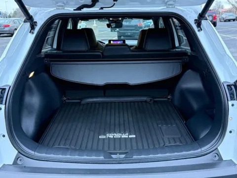 More photos of 2024 Toyota Corolla Cross Hybrid XSE at Jay Wolfe Toyota of West County, MO