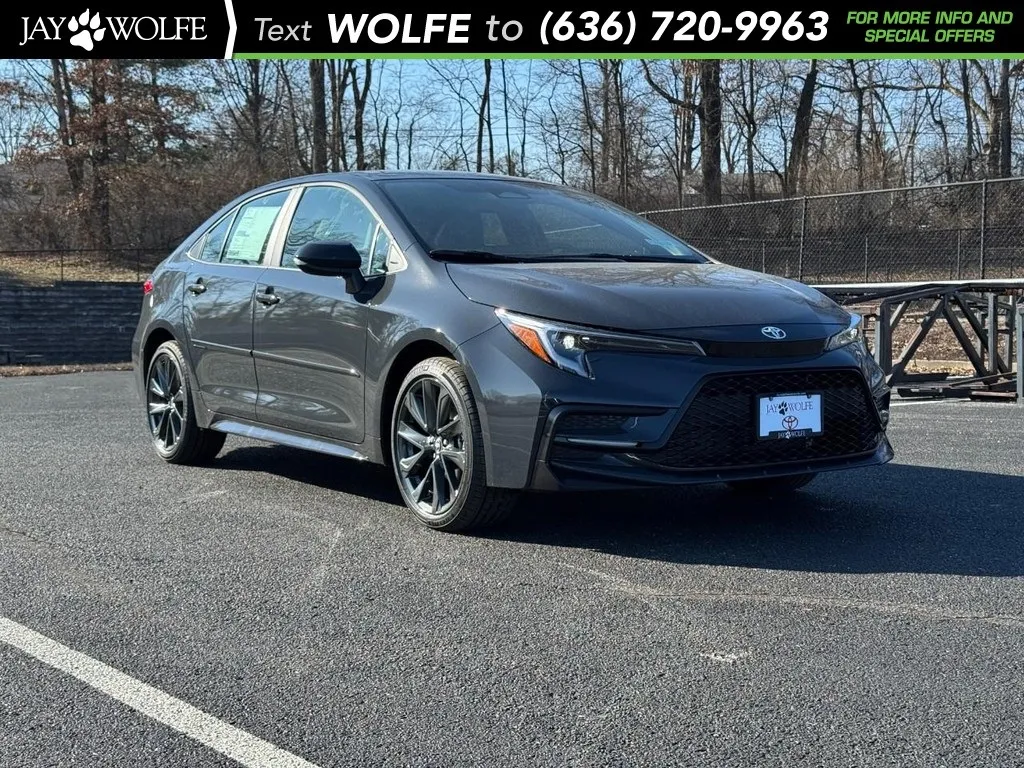 Black 2026 Toyota Corolla SE for sale in Ballwin, MO