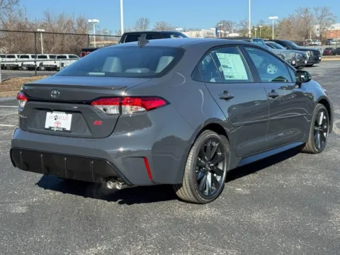Another view of 2026 Toyota Corolla SE for sale in Ballwin, MO at Jay Wolfe Toyota of West County