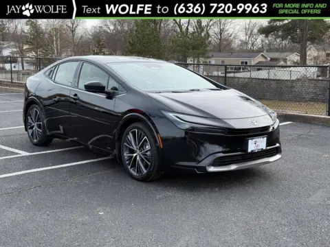 Black 2025 Toyota Prius XLE for sale in Ballwin, MO