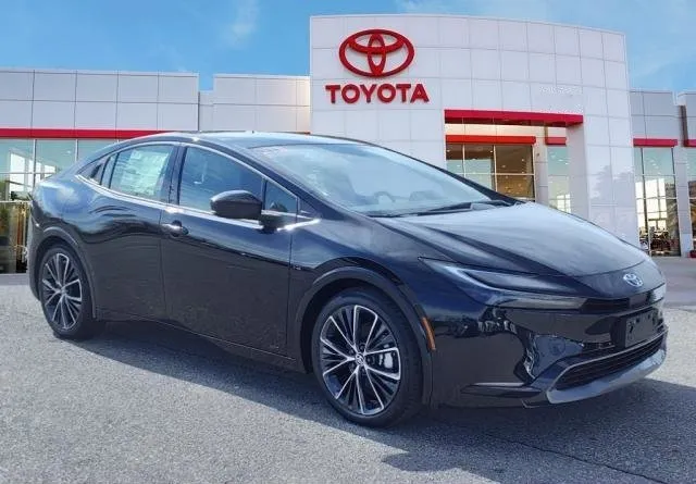 2025 Toyota Prius XLE for sale in Ballwin, MO