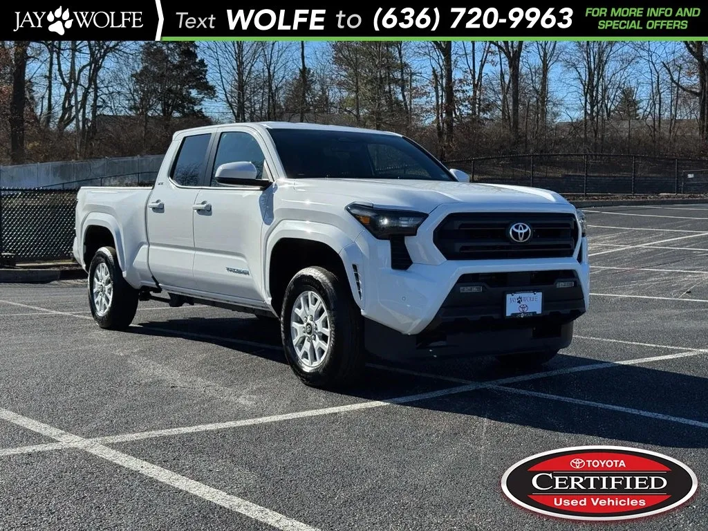 White 2025 Toyota Tacoma SR5 for sale in Ballwin, MO