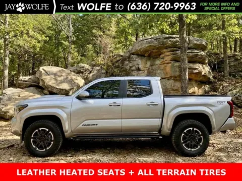 Black 2026 Toyota Tacoma TRD Sport for sale in Ballwin, MO