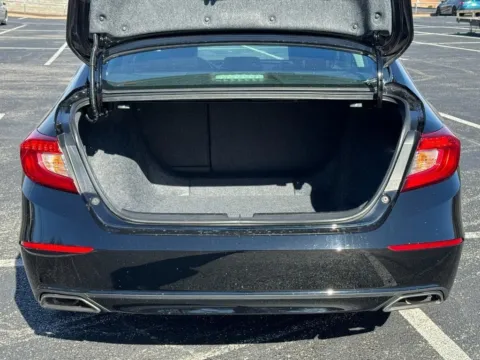 More photos of 2022 Honda Accord Sport Special Edition at Jay Wolfe Toyota of West County, MO