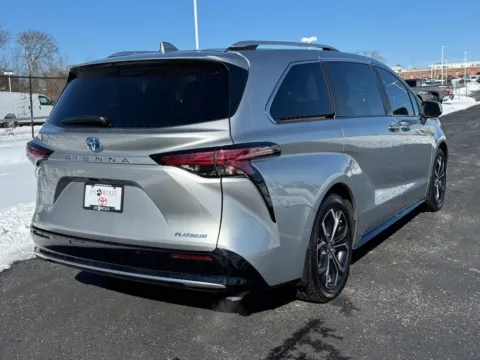 Another view of 2025 Toyota Sienna Platinum for sale in Ballwin, MO at Jay Wolfe Toyota of West County