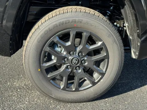 More photos of 2026 Toyota Tundra Platinum at Jay Wolfe Toyota of West County, MO