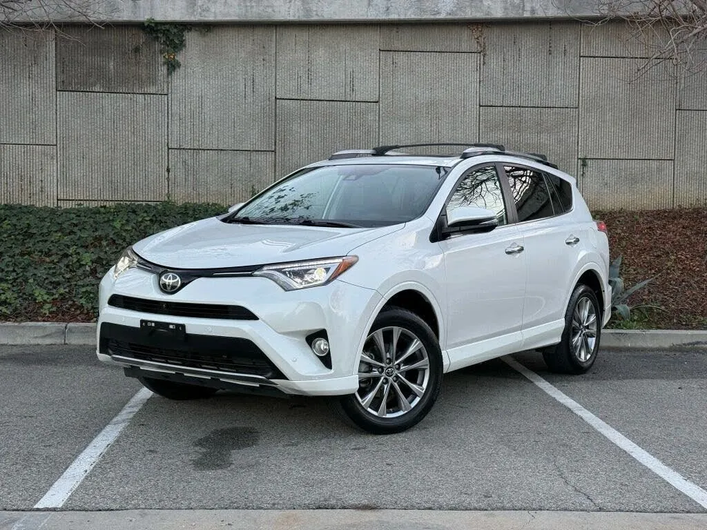 2017 Toyota RAV4 Platinum for sale in Ballwin, MO