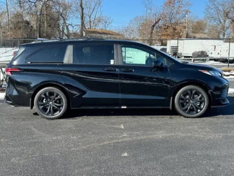 Photos of 2026 Toyota Sienna XSE for sale in Ballwin, MO at Jay Wolfe Toyota of West County