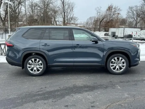 Photos of 2026 Toyota Grand Highlander Limited for sale in Ballwin, MO at Jay Wolfe Toyota of West County