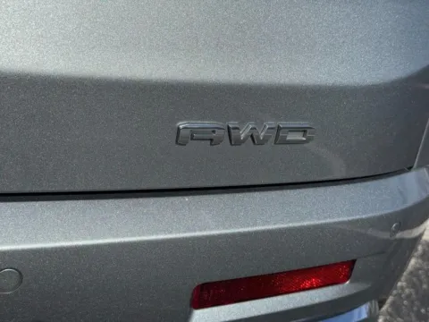 More photos of 2023 GMC Acadia Denali at Jay Wolfe Toyota of West County, MO