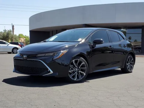 Black 2019 Toyota Corolla Hatchback XSE for sale in Ballwin, MO