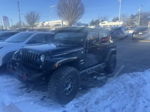 Black 2015 Jeep Wrangler Unlimited Sahara for sale in Ballwin, MO