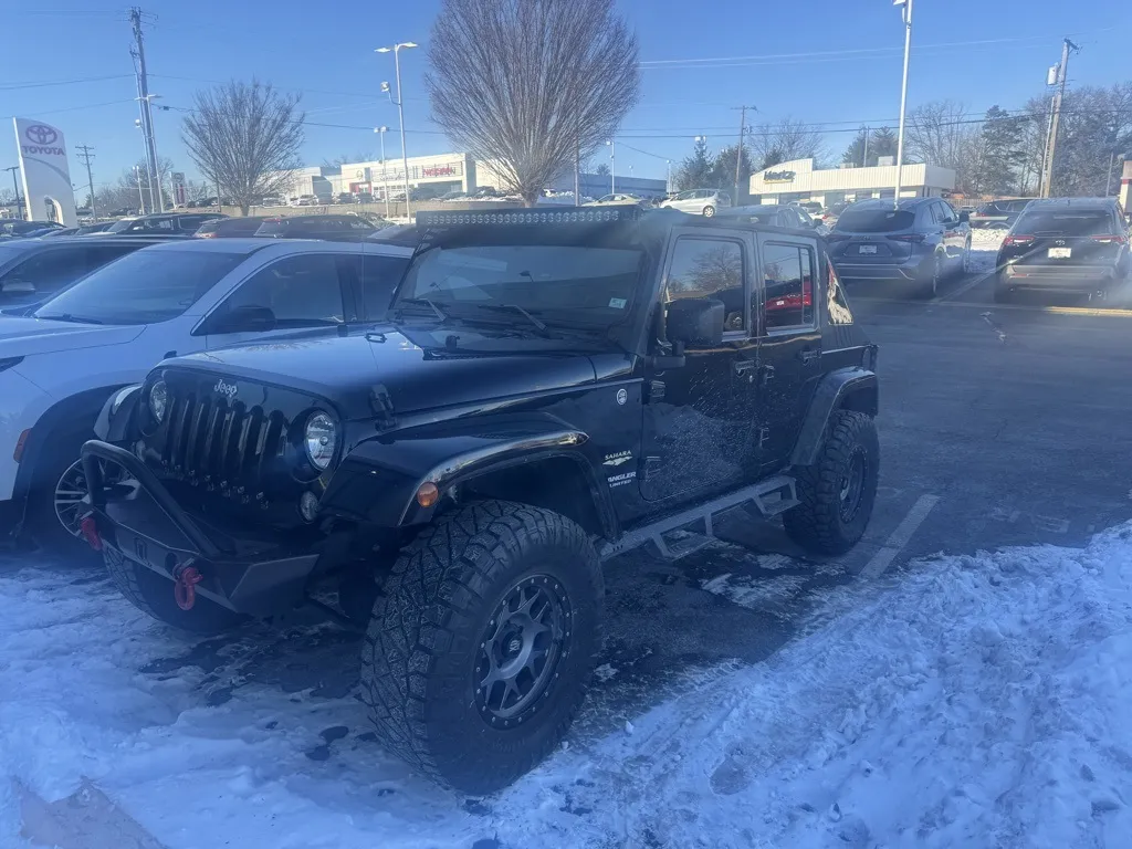 Black 2015 Jeep Wrangler Unlimited Sahara for sale in Ballwin, MO