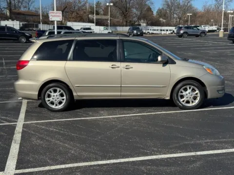 Photos of 2005 Toyota Sienna XLE Limited for sale in Ballwin, MO at Jay Wolfe Toyota of West County